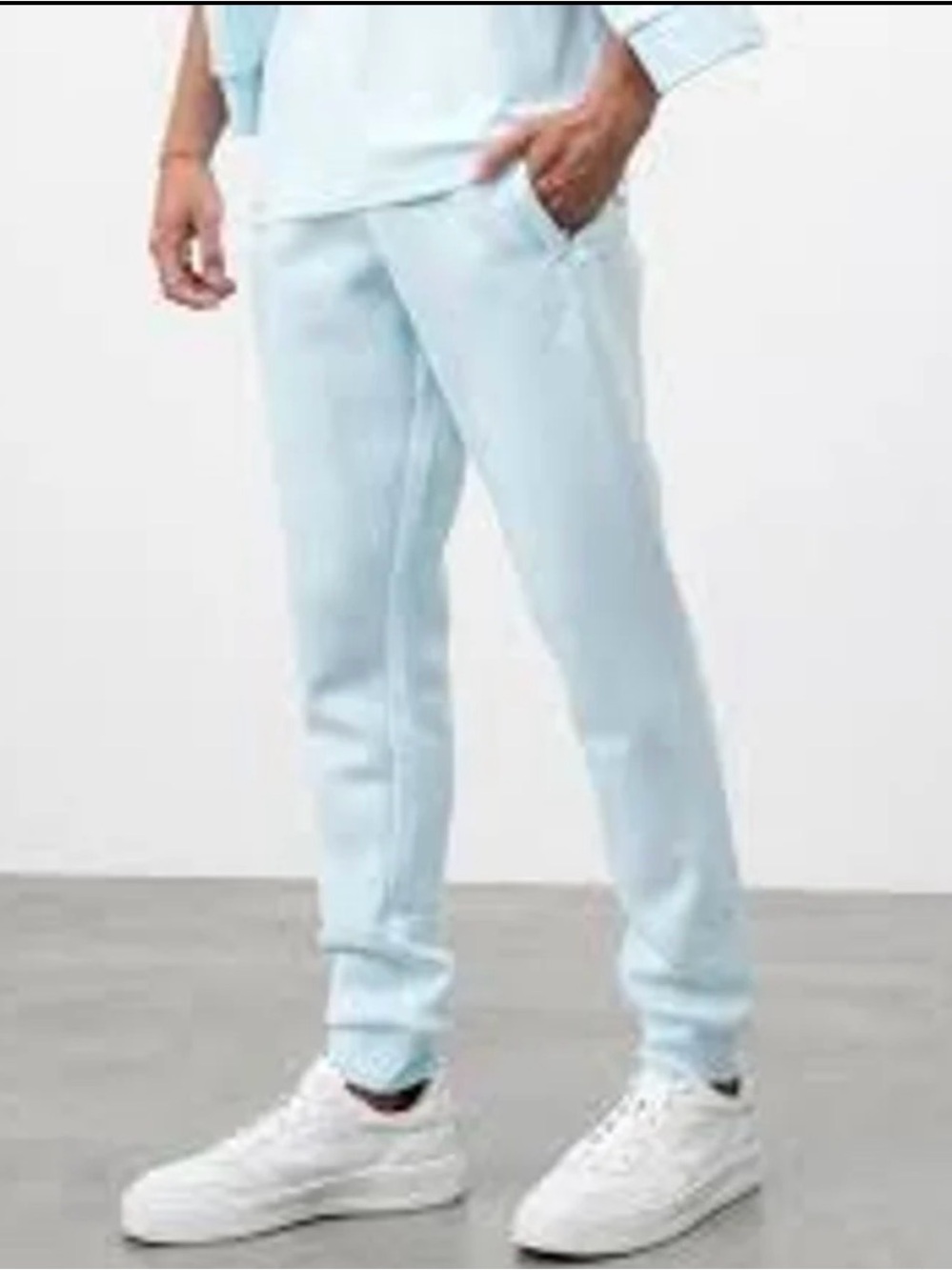 ADIDAS ESSENTIALS JOGGER PANTS 
size small